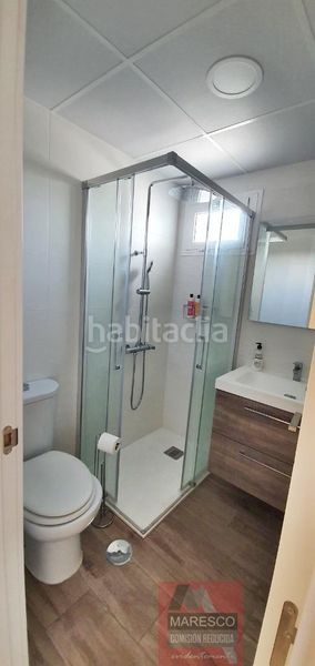 Foto dbef774e-ead3-4c11-aef4-8aec5040bc1d. Pis amb aparcament piscina a Castillo Sohail - Myramar Fuengirola