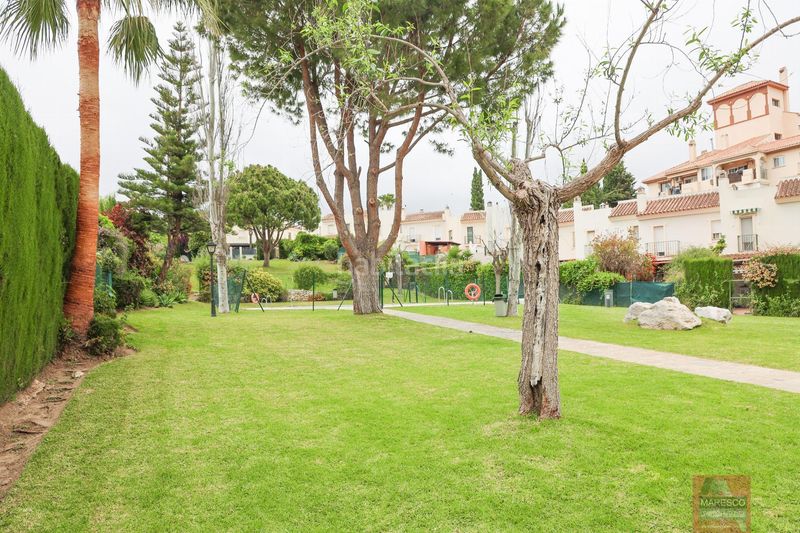 Foto ea03b7ac-d50a-489f-90f6-99580331c9b1. Casa adossada amb aparcament piscina a campo de Mijas Mijas
