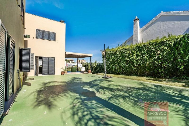 Foto 664ae73e-9b13-43eb-8ae1-4d3e75383123. Xalet amb aparcament piscina a campo de Mijas Mijas