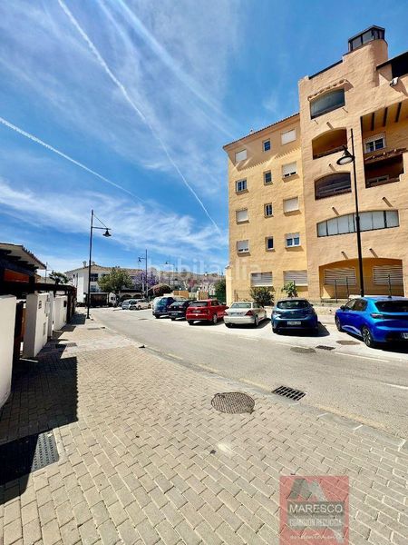 Foto 01ac91f5-1bf4-4152-ba6b-6ac67123593d. Piso  en Los Pacos Fuengirola