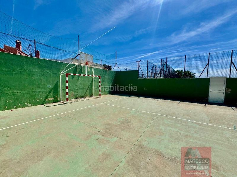 Foto 5e1927a2-cd88-4f15-85ba-4ddfb2dfbbec. Piso  en Los Pacos Fuengirola