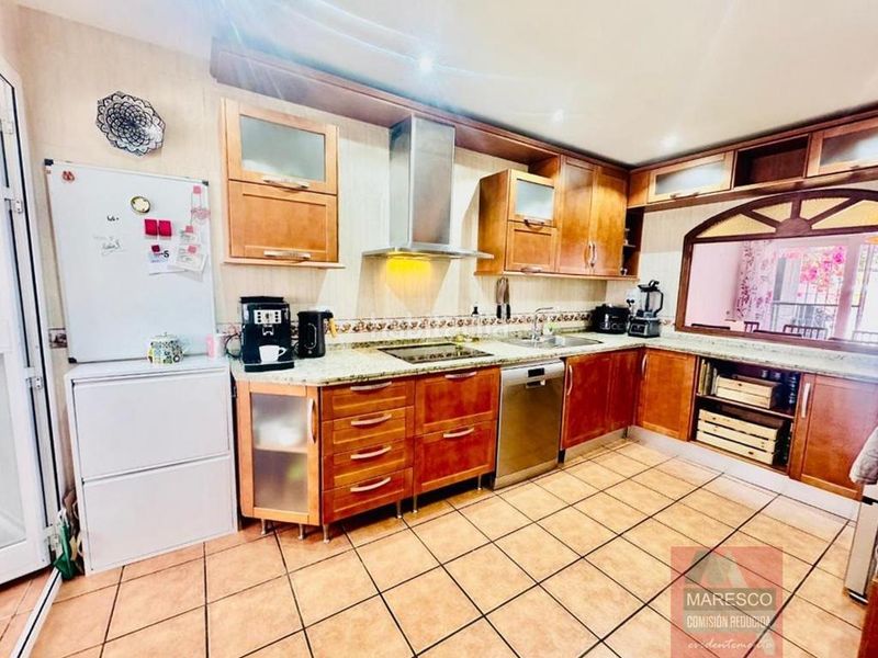 Foto ed6c8ee2-3c7d-4714-838c-9ae5ad232c28. Piso  en Los Pacos Fuengirola