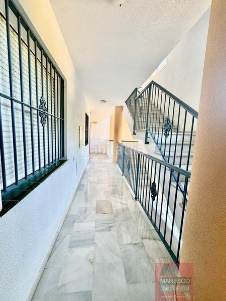 Foto 6d52c94f-3edc-4350-b03c-3d0aa716893e. Piso  en Los Pacos Fuengirola