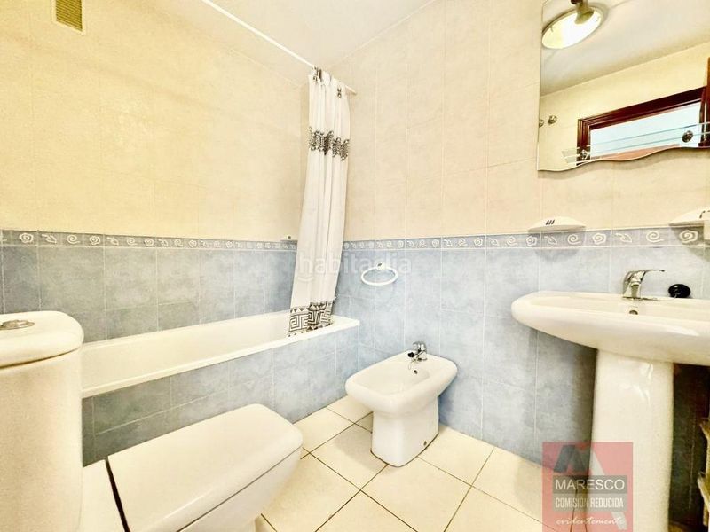 Foto aa48fb47-8394-4fce-b22d-929d948e14a6. Piso  en Los Pacos Fuengirola