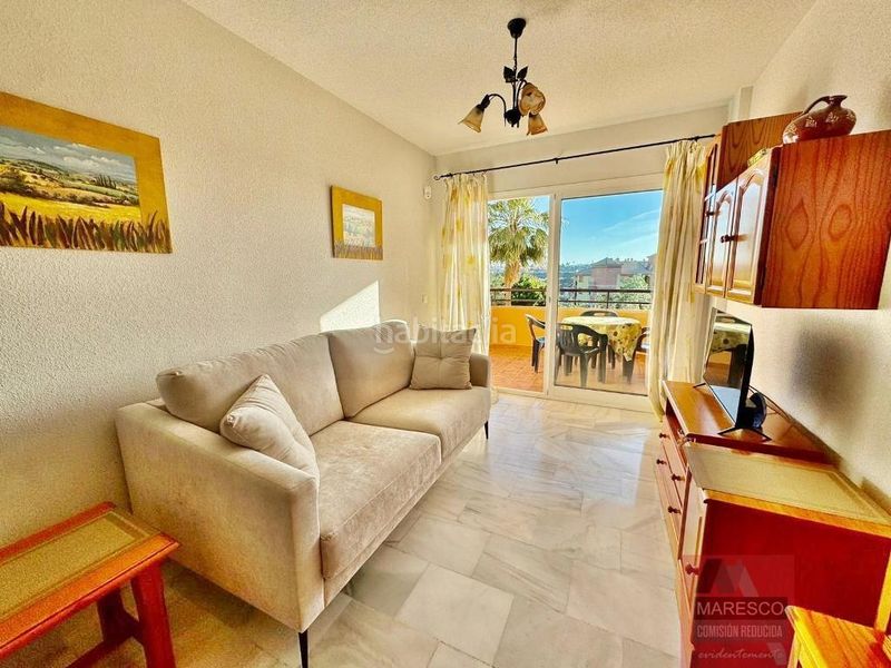 Foto b0512837-7f8d-4382-9243-784d62b5f677. Piso  en Los Pacos Fuengirola