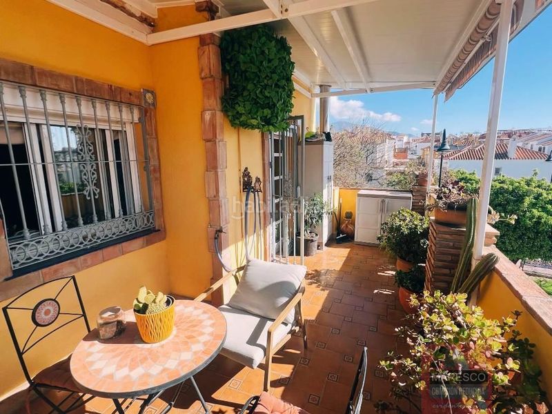 Foto 3d5b71d8-ac21-4767-878c-deaaec02ff76. Casa adossada amb aparcament piscina a Los Ríos Mijas