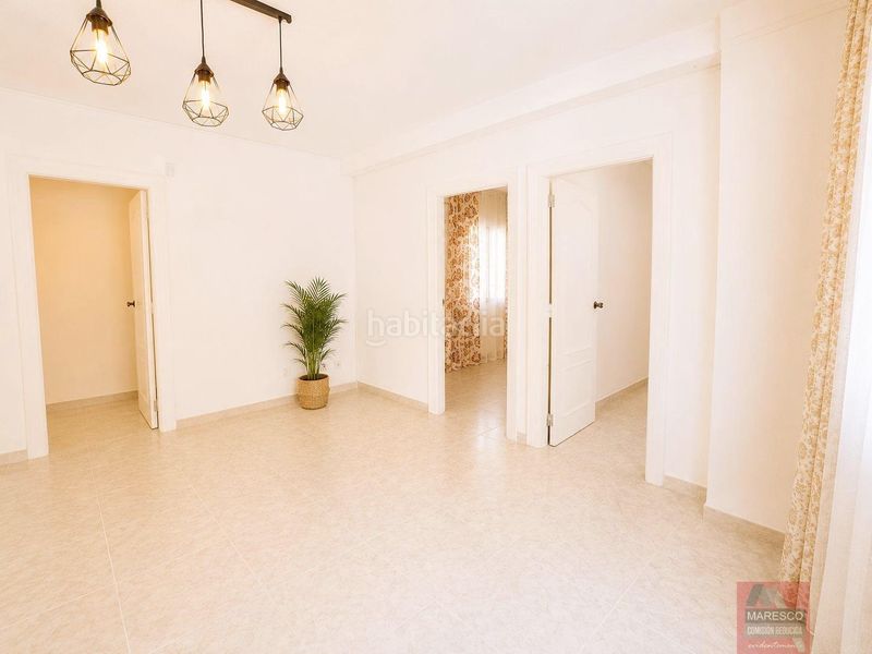 Foto aff3c0ea-e8a1-4430-9b3f-9f1a7572e452. Pis a Centro ciudad Fuengirola