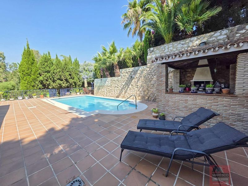 Foto 8113e924-41b7-4697-aa83-49209dc58f41. Xalet amb aparcament piscina a campo de Mijas Mijas