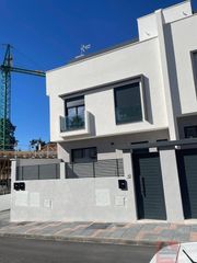 Casa adosada en Los Ríos. Mijas costacasa