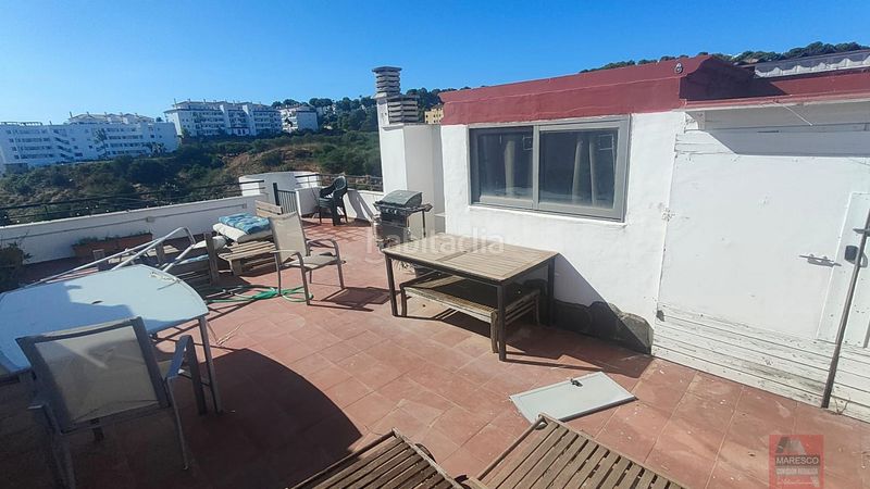 Foto d3301c62-456c-44e9-8265-06a4f4c1214c. Àtic amb aparcament piscina a Riviera del Sol Mijas
