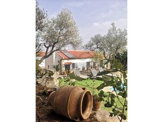 Mas à La Ciudad. Casa de campo 223m2. parcela 1 ha. piscina y pista tenis.