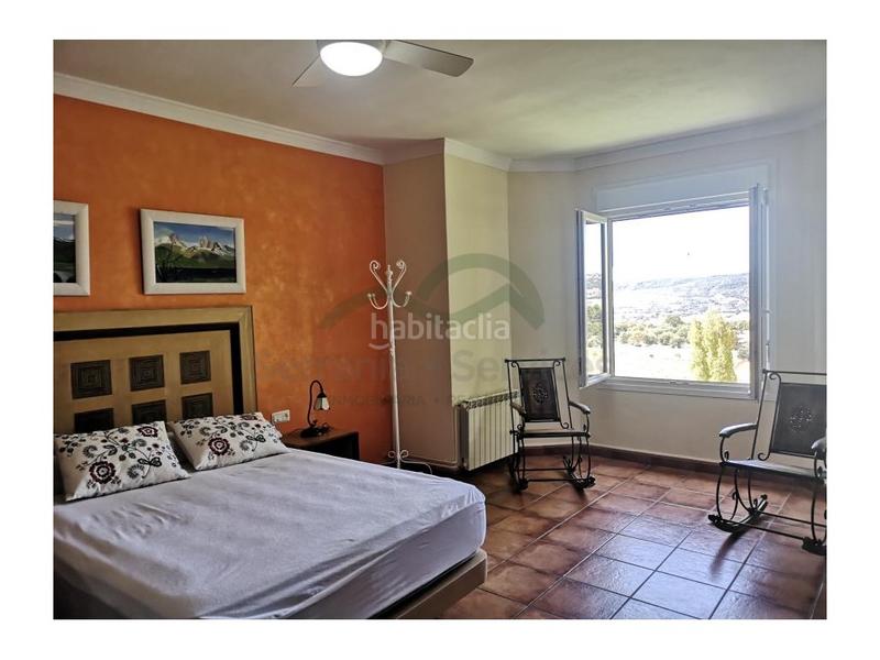 Foto 067ceae5-24df-4d84-9a6f-aaa753f78c8e. Mas dans Centro Ronda