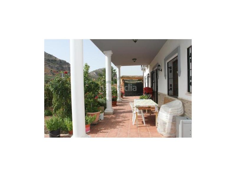 Foto b4a28d6f-710d-41c1-aa36-739ab29244a4. Chalet magnífico chalet con huerto y jardín en Cuevas del Becerro