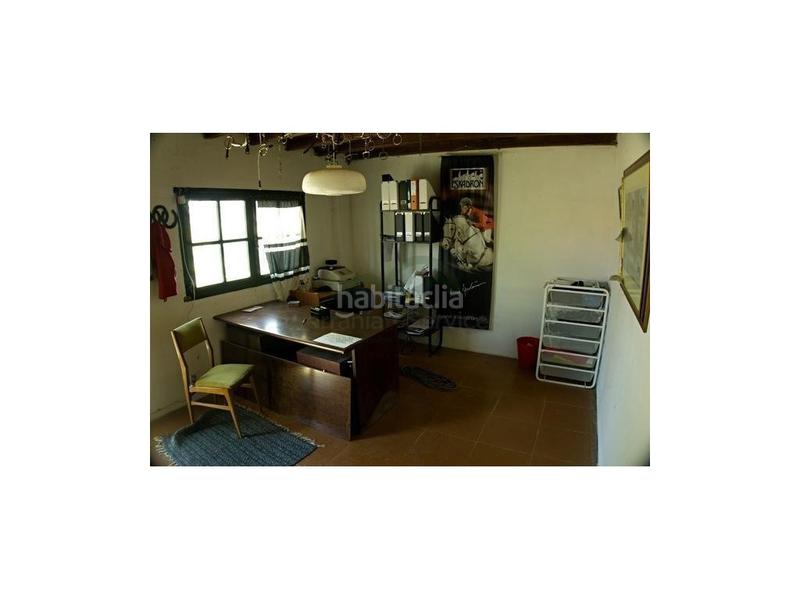 Foto 1ac7009e-5b78-4e02-b713-e73ccb3d73d1. Casa centro ecuestre interiorexterior arenas santander en Castañeda