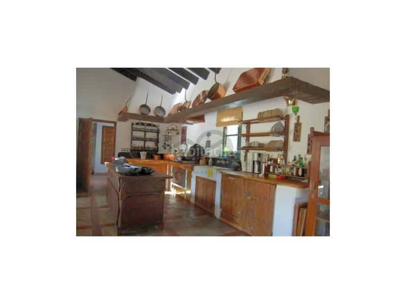 Foto cc995155-843c-4cd8-8e75-87d59564f8b0. Masía cortijo andaluz, 107 hectáreas en Centro Ronda