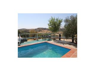 Casa a Puerto Serrano. Casa de piedra, piscina 3.5 h olivios y naranjales