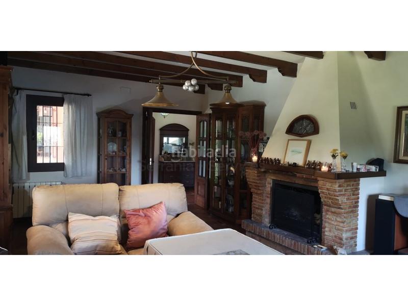 Foto 6dda0612-ed25-49e4-bbba-44f7860409c0. Masia a Arriate