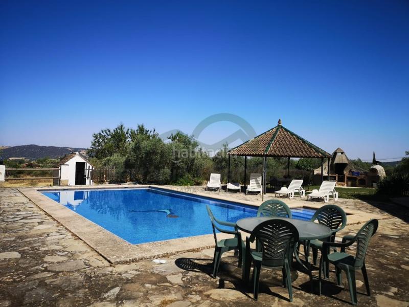 Foto 91317a1d-7593-4457-b423-c157ad0166fc. Masia a Arriate