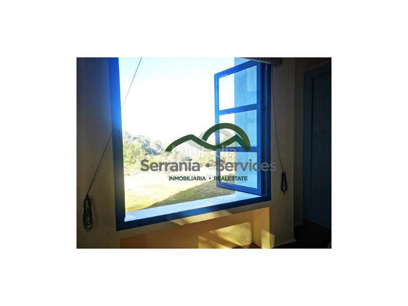 Foto 09427dd2-a0ac-4202-a2c4-a07468ccfc39. Casa  de campo 7 dormitoriospiscina casa huespedes16 has en Gaucín