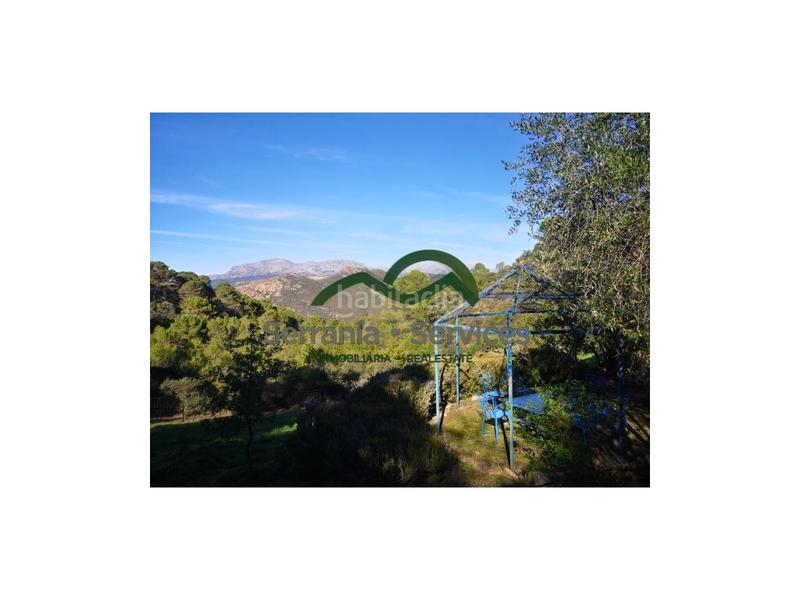 Foto 7de773b4-1d0f-42f5-90a2-9d17780b17c1. Casa  de campo 7 dormitoriospiscina casa huespedes16 has en Gaucín