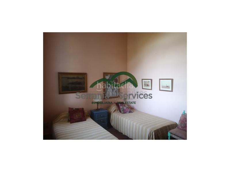 Foto 97628f43-fb43-4b96-9b8c-28b04396a7e0. Casa  de campo 7 dormitoriospiscina casa huespedes16 has en Gaucín