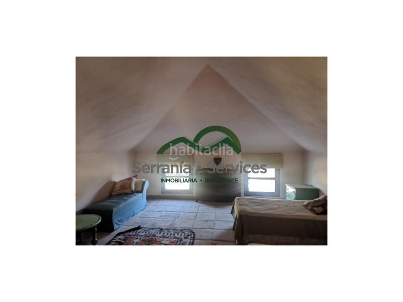 Foto dc3de16e-4e1f-46fb-b863-7ef2b663626c. Casa  de campo 7 dormitoriospiscina casa huespedes16 has en Gaucín