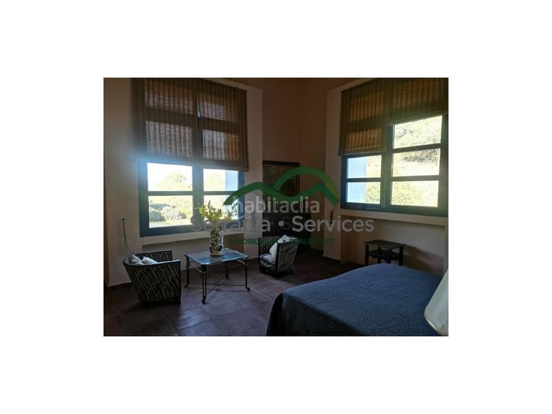 Foto fb1b5789-22e6-4617-b086-3228d3abeb32. Casa  de campo 7 dormitoriospiscina casa huespedes16 has en Gaucín