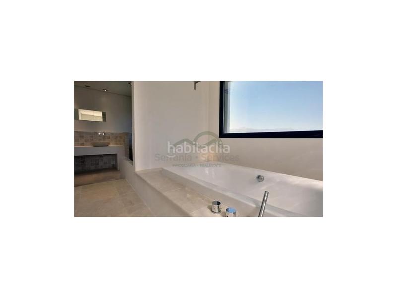 Foto 35fcdcb9-072d-40d1-8900-a128e9f468fa. Casa a Centro Ronda