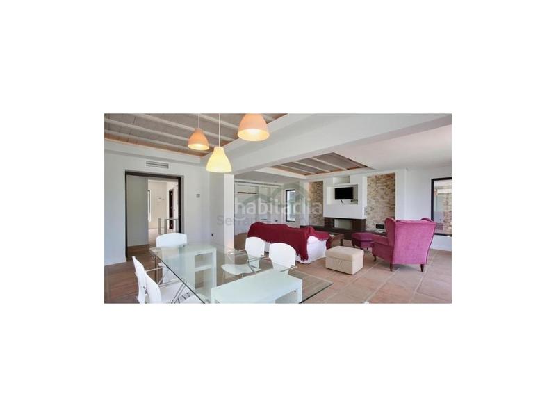 Foto cb9cf587-8901-483f-9c4c-e5cba6ca66b8. Casa a Centro Ronda