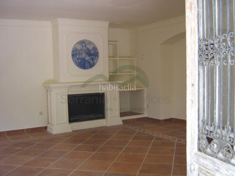 Foto 7fd95c56-c17e-41b7-b973-f77479e4c29b. Chalet in Partidas Norte Ronda