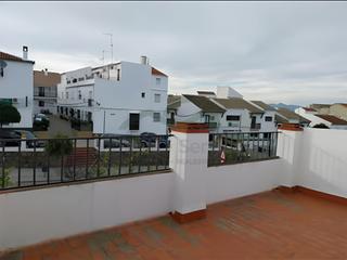 Masia a Olvera. Casa de 202m2 4 dormitorios, 2 banos, garage y vistas