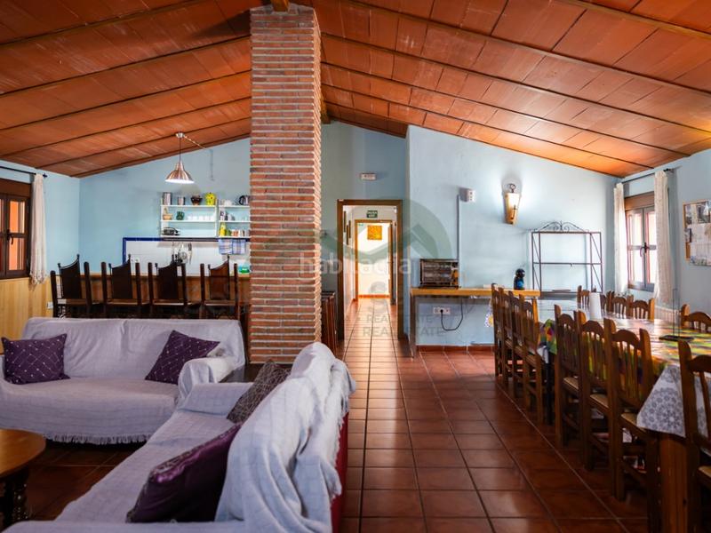 Foto 014c9e4d-c4e5-4ee1-814b-979acfed96e9. Geschäftsraum in Montejaque