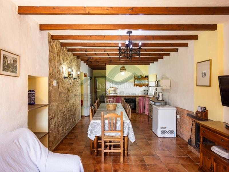 Foto 3b9a370b-21ba-47cc-923e-a9a2d82f64b9. Geschäftsraum in Montejaque