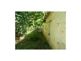 Casa a Setenil de las Bodegas. Finca de 47.000m2. casa 200m2 para reformar. 100 almendros