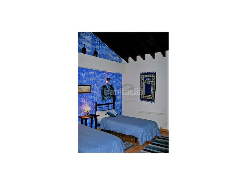 Foto 4c69357c-0efd-440f-b04f-4afe401b037d. Local comercial rural hotel con piscina valle de genal en Júzcar