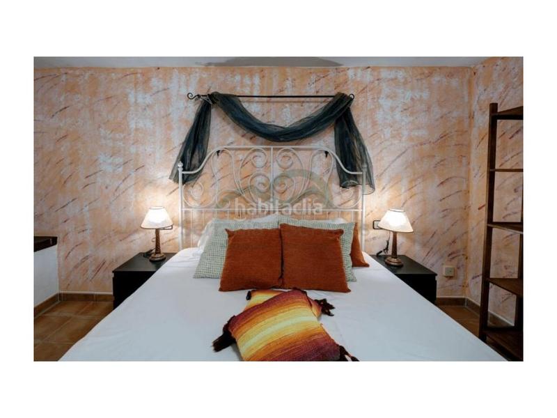 Foto 9345af8e-260a-4b34-a088-834176a03876. Local comercial rural hotel con piscina valle de genal en Júzcar