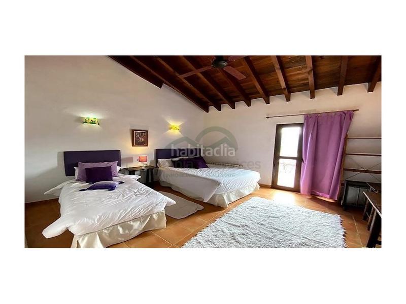 Foto cb9f1c81-a69b-41e9-88d5-25085b221483. Local comercial rural hotel con piscina valle de genal en Júzcar
