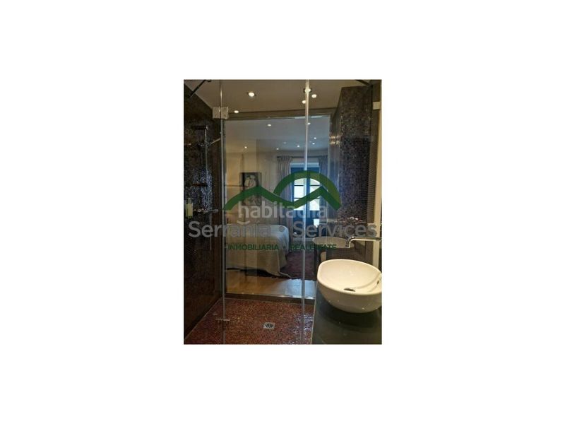 Foto fa56be54-bed4-437a-9dd6-c9eac293eae8. Local comercial a Casco Histórico Ronda