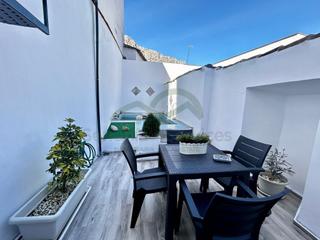 Casa  N/a. Casa de pueblo con vistas y piscina montejaque