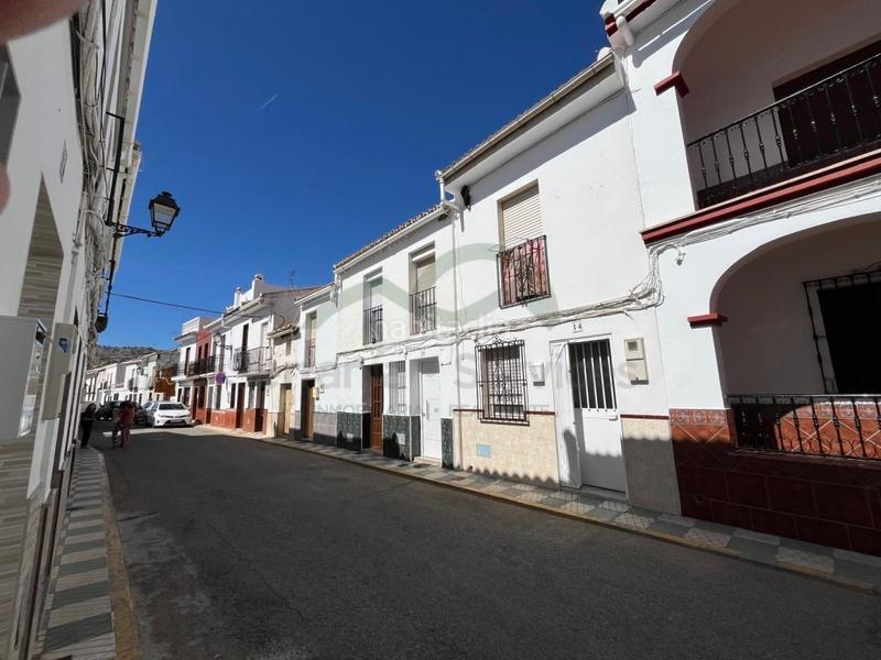 Foto f848bccb-e997-47dc-be70-4d2f673294dc. Appartement dans Cuevas del Becerro
