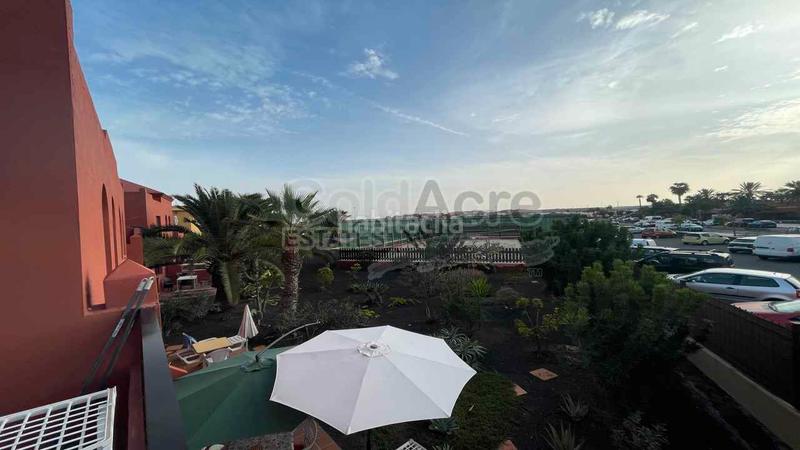 Foto 7cac2ce4-9a71-43bf-b915-b2e35e823e51. Ático en Corralejo Oliva (La)