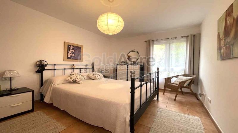 Foto e4d0eec9-9043-4f57-8490-2b155f18d5be. Apartamento en Corralejo Oliva (La)