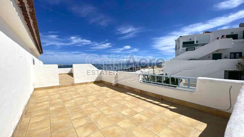 Foto 1c110a94-00f2-4594-90a4-f691bcbc5410. Chalet en Corralejo Oliva (La)
