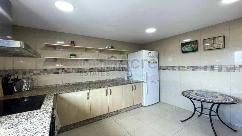 Foto d867a909-57ce-49f0-9be4-5c08afc9fadb. Apartamento en Corralejo Oliva (La)