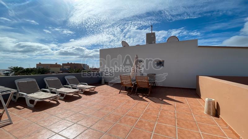 Foto d5236852-61e0-4e2d-bea5-ed8d73941858. Apartamento en Corralejo Oliva (La)