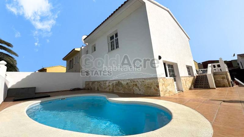 Foto 11666c2b-1af9-4166-9c8b-adc48b95dc95. Casa en Corralejo Oliva (La)