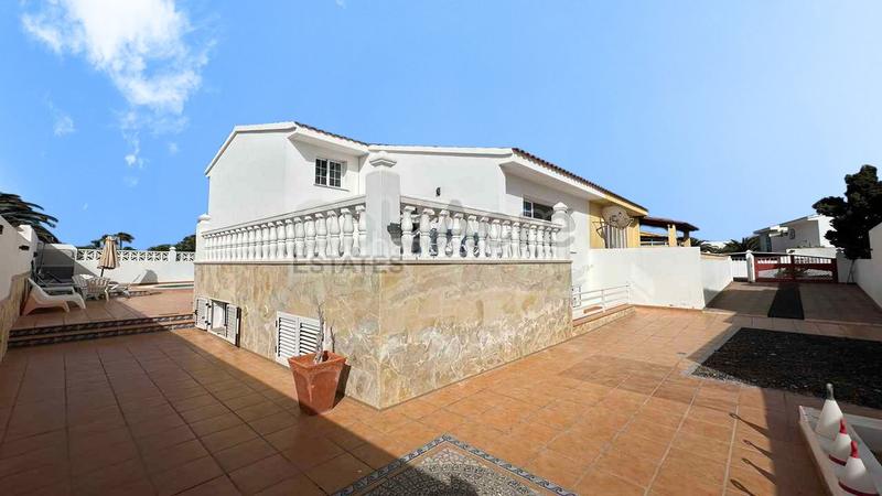 Foto 278dc3a5-2266-4b9c-be85-21d746a94e50. Casa en Corralejo Oliva (La)