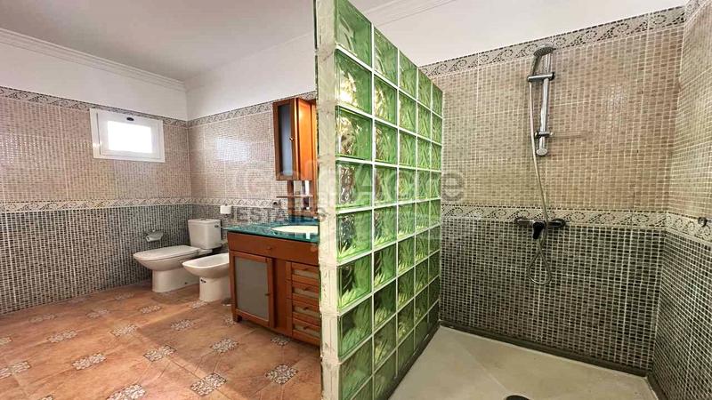 Foto a45b4494-b2dc-4342-b420-fcb836c414f0. Casa en Corralejo Oliva (La)