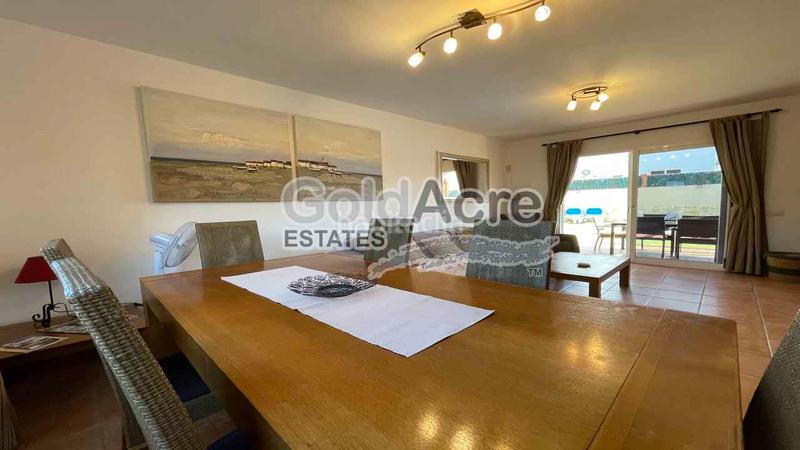 Foto 435a4761-58e9-4792-ba77-c3822fedab69. Casa en Corralejo Oliva (La)