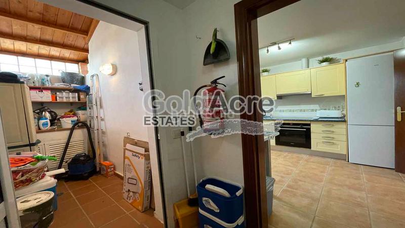 Foto a6a24248-dae7-4829-bcd7-96ce8c9af76a. Casa en Corralejo Oliva (La)